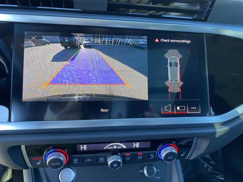 Used 2019 Audi Q3 2.0T Premium Plus w/ Premium Plus Package image 13