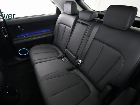 Used 2025 Hyundai Ioniq 5 Limited image 10