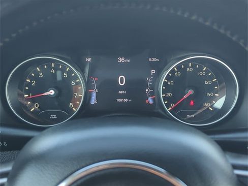 Used 2018 Jeep Compass Limited image 16