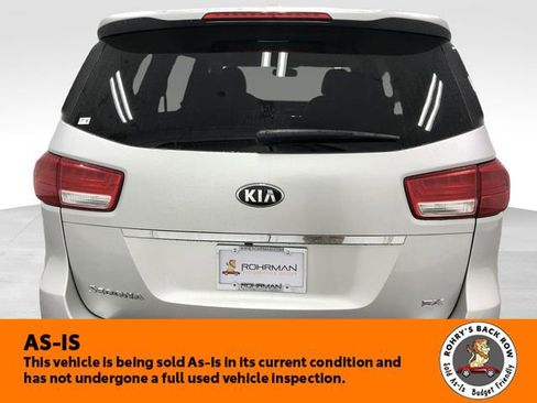Used 2016 Kia Sedona SX image 5