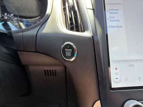 Used 2023 Ford Edge SEL w/ Convenience Package AWD/4WD image 31