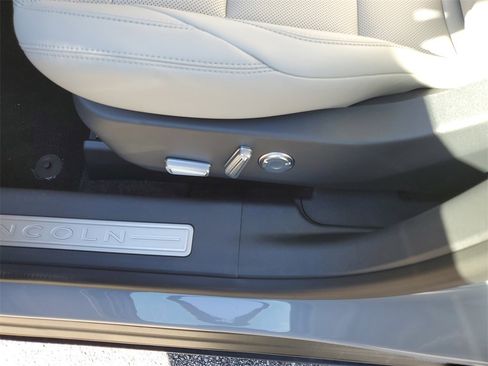 New 2026 Lincoln Nautilus Premier w/ Jet Appearance Package image 21