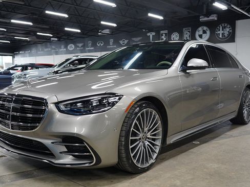 Used 2022 Mercedes-Benz S 580 4MATIC Sedan image 1