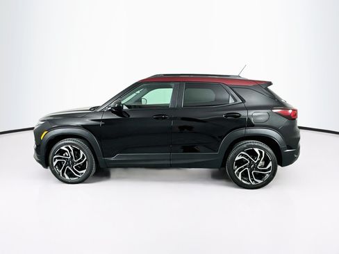 Used 2025 Chevrolet TrailBlazer RS w/ Convenience Package AWD/4WD image 4