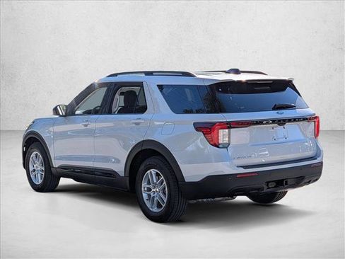 New 2026 Ford Explorer Active image 9