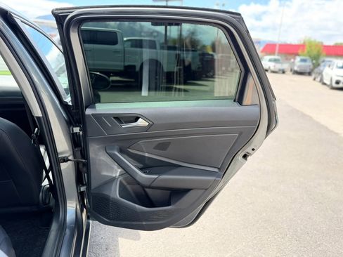 Used 2021 Volkswagen Jetta SEL FWD image 14