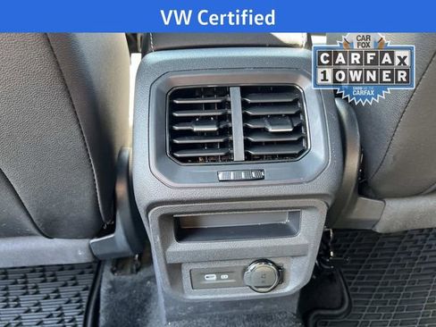 Certified 2023 Volkswagen Tiguan SE R-Line image 29