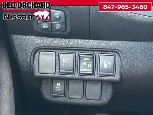 Used 2016 Nissan Leaf S w/ Charger Package image 16