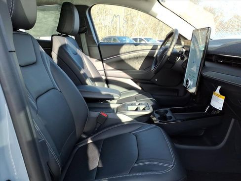 New 2025 Ford Mustang Mach-E Premium image 8