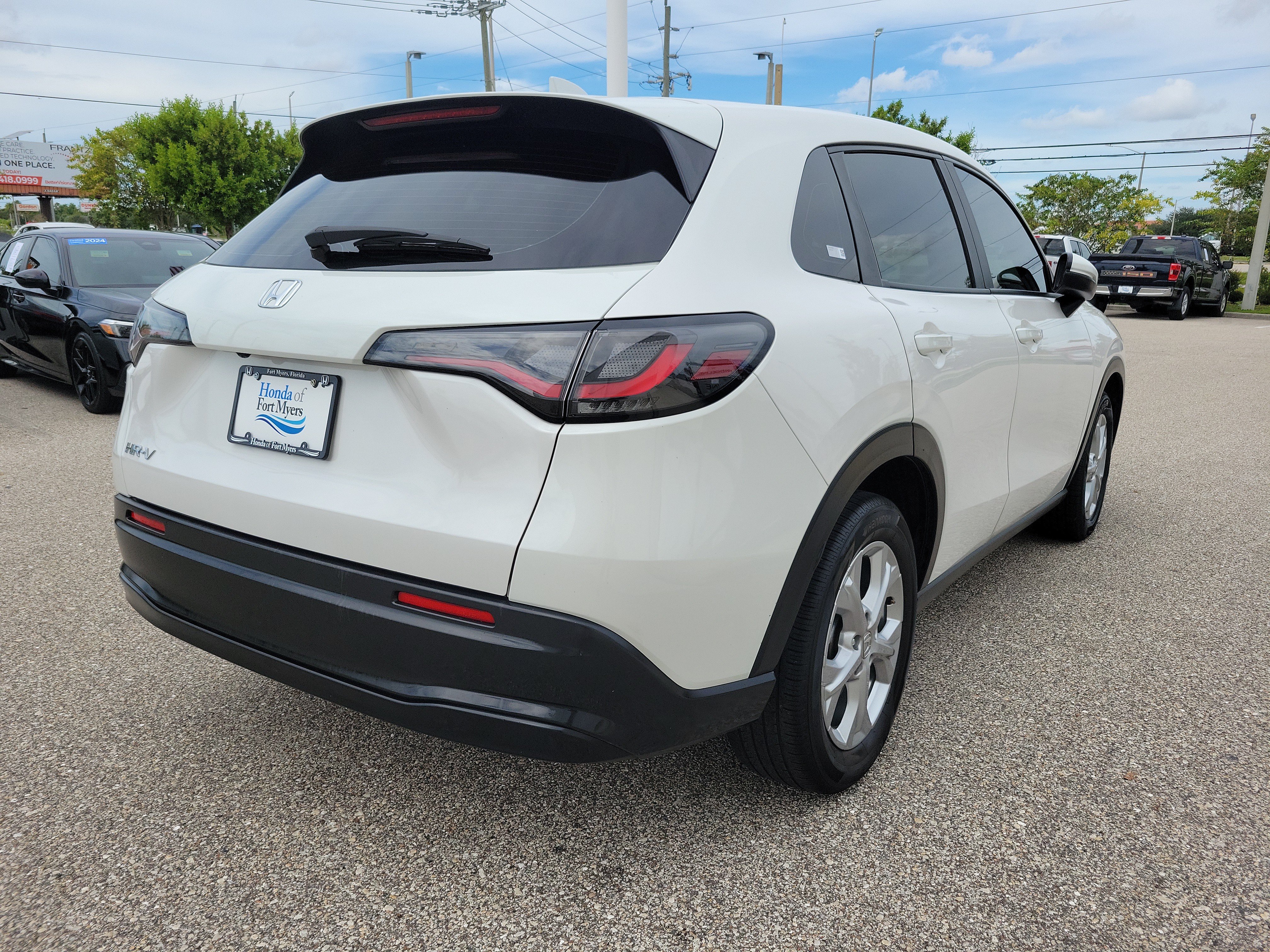Used 2024 Honda HR-V LX image 6