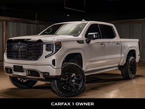 Used 2025 GMC Sierra 1500 Denali Ultimate AWD/4WD image 5