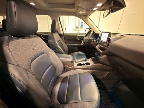 Used 2023 Ford Bronco Sport Outer Banks w/ Tech Package image 30