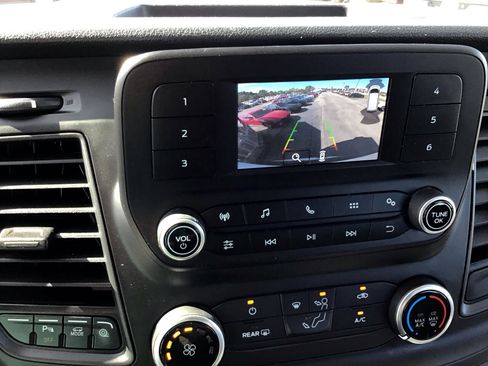 Used 2021 Ford Transit 350 XLT image 26