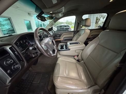 Used 2018 Chevrolet Silverado 1500 LTZ w/ Texas Edition image 13