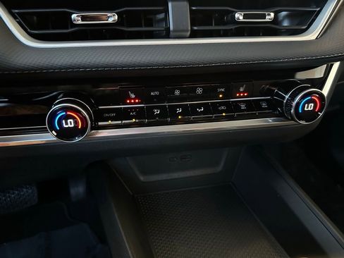 New 2026 Chevrolet Equinox LT w/ Convenience Package II image 25