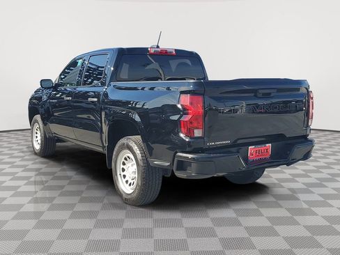 Used 2023 Chevrolet Colorado W/T image 4