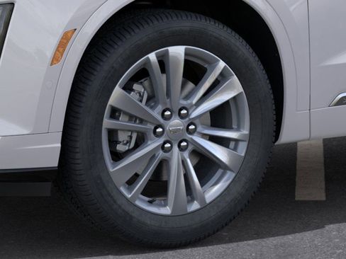 New 2025 Cadillac XT6 Premium Luxury image 33