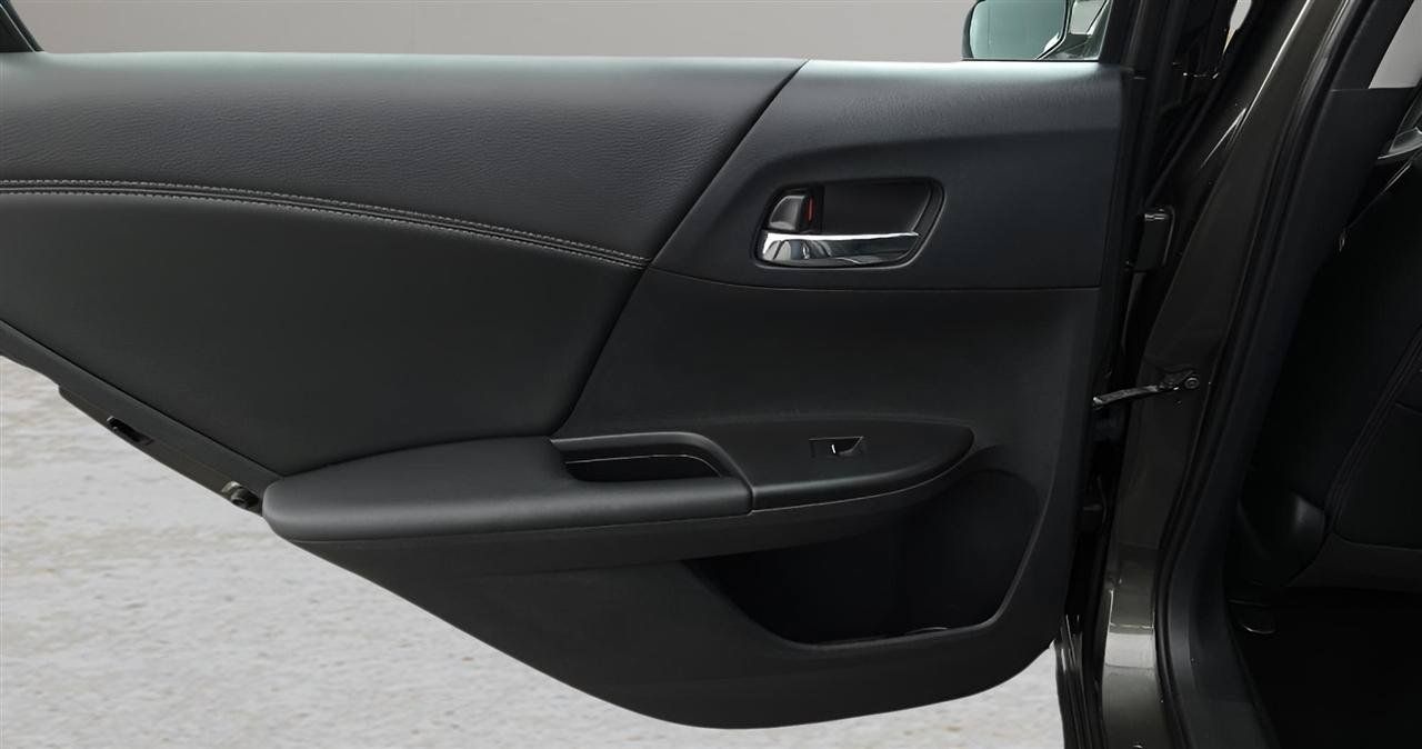 Used 2015 Honda Accord EX-L image 20