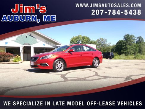 Used 2017 Hyundai Sonata SE w/ Cargo Package image 1