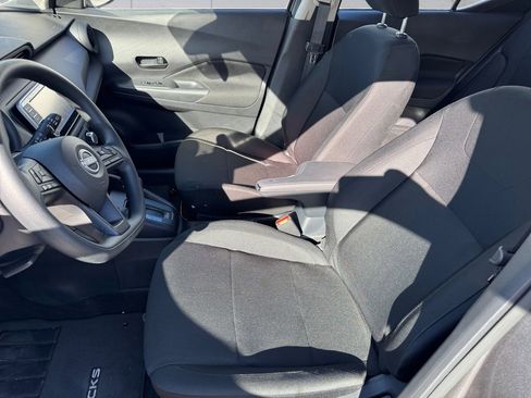 Used 2025 Nissan Kicks Play S image 8