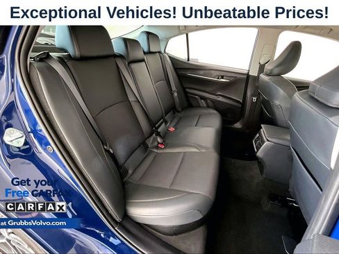 Used 2025 Toyota Camry XLE w/ Premium Plus Package FWD image 34