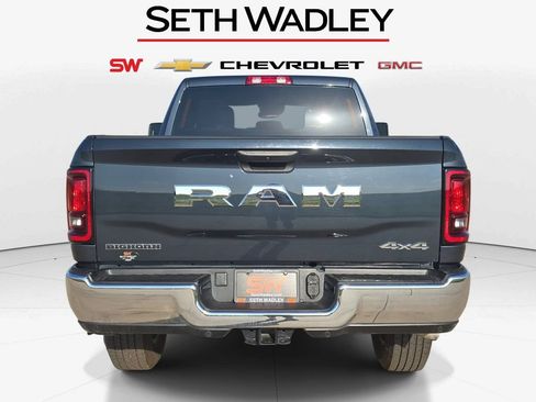 Used 2026 RAM 2500 Big Horn AWD/4WD image 6