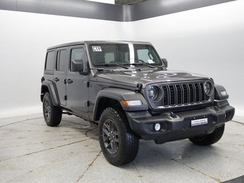 New 2026 Jeep Wrangler Unlimited Sport AWD/4WD image 8