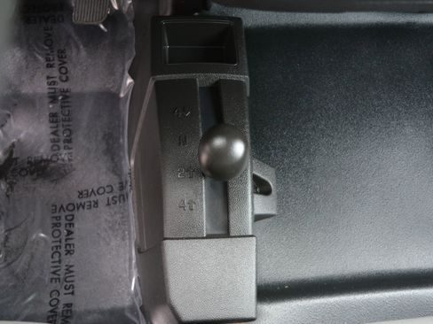 Used 2018 Chevrolet Silverado 1500 W/T w/ Trailering Package image 23