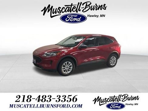 Used 2022 Ford Escape SE w/ Cold Weather Package AWD/4WD image 1