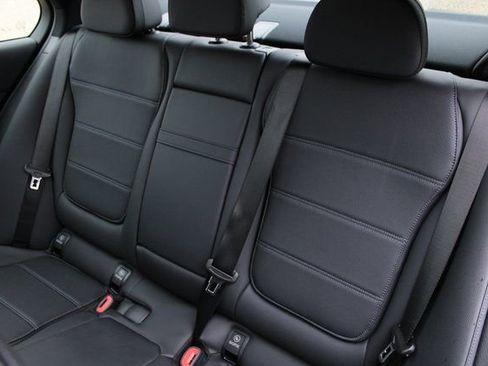 New 2025 Mercedes-Benz C 300 4MATIC Sedan image 30