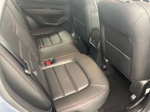 Used 2025 MAZDA CX-5 Carbon Edition image 22