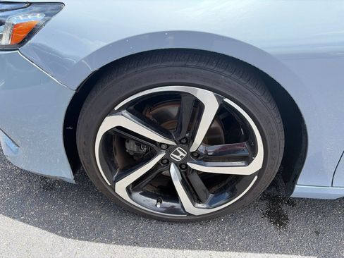 Used 2021 Honda Accord Sport image 12