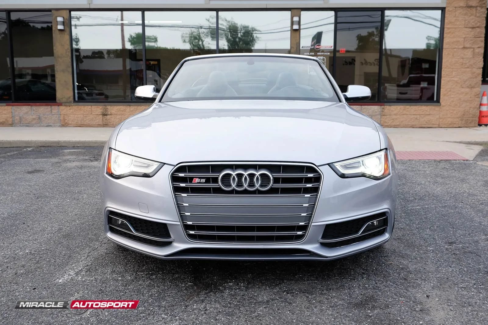 Used 2015 Audi S5 Premium Plus w/ Technology Package AWD/4WD image 2