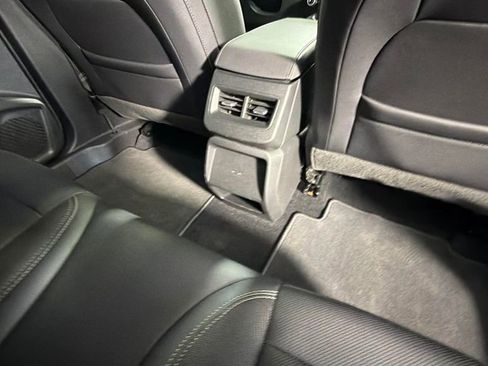 Used 2025 Chevrolet Equinox EV LT w/ Convenience Package FWD image 31