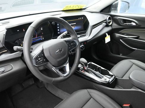 New 2026 Chevrolet Trax ACTIV image 18