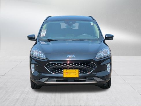 Used 2020 Ford Escape Titanium AWD/4WD image 2