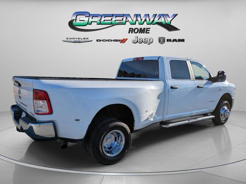 Used 2024 RAM 3500 Big Horn image 7