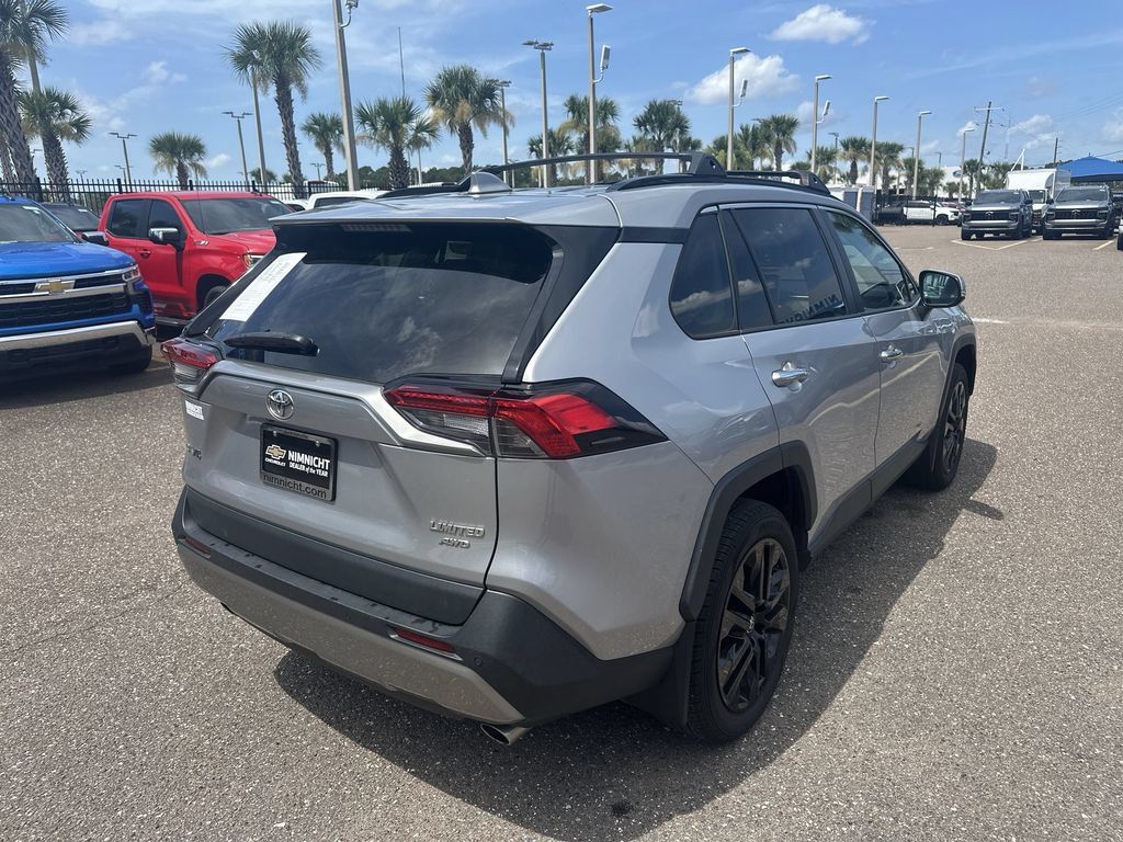 Used 2022 Toyota RAV4 Limited AWD/4WD image 16