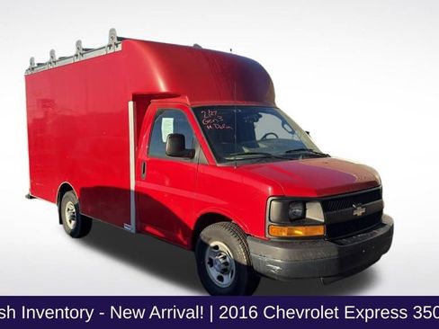 Used 2016 Chevrolet Express 3500 image 1