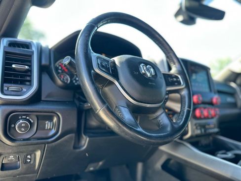 Used 2020 RAM 1500 Big Horn AWD/4WD image 12
