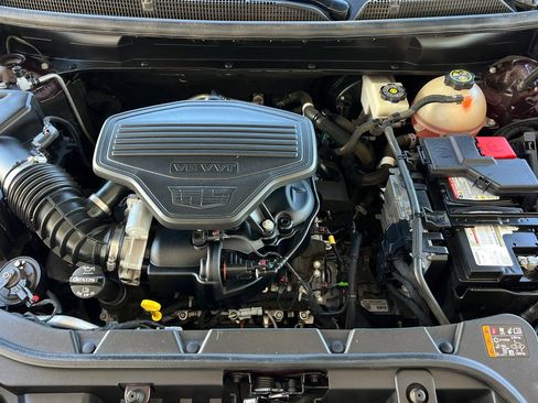Used 2021 Cadillac XT5 Premium Luxury FWD image 30