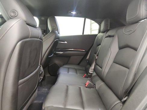 Used 2024 Cadillac XT4 Luxury w/ Cold Weather Package image 17