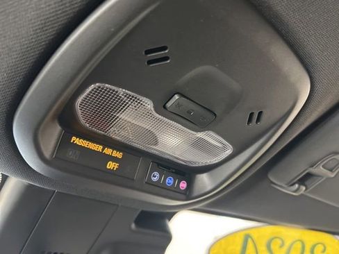 Used 2024 Chevrolet Trax RS w/ Driver Confidence Package image 23