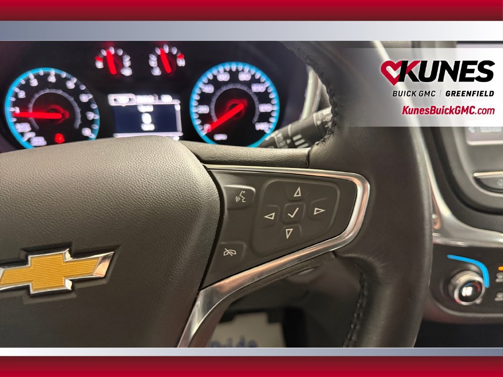 Used 2018 Chevrolet Equinox LT FWD image 18