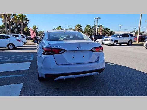 New 2025 Nissan Versa SV w/ Trunk Package image 26