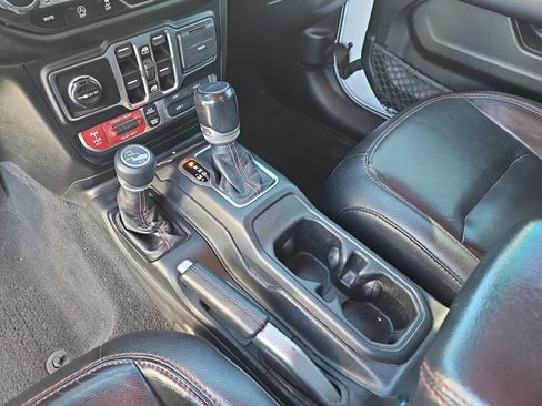 Used 2020 Jeep Gladiator Rubicon image 26