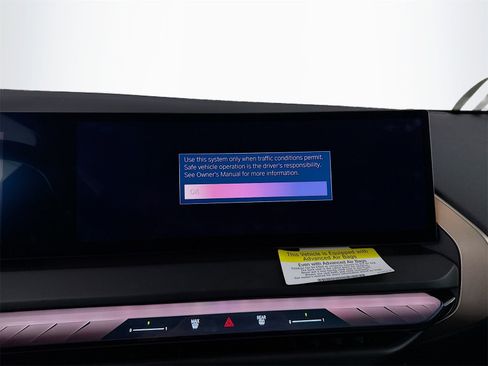 Used 2025 BMW X3 xDrive30i w/ Premium Package image 29