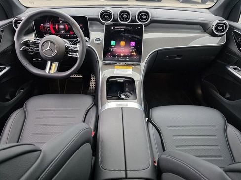 New 2026 Mercedes-Benz GLC 300 4MATIC image 24