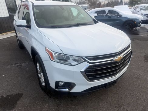Used 2019 Chevrolet Traverse LT image 4