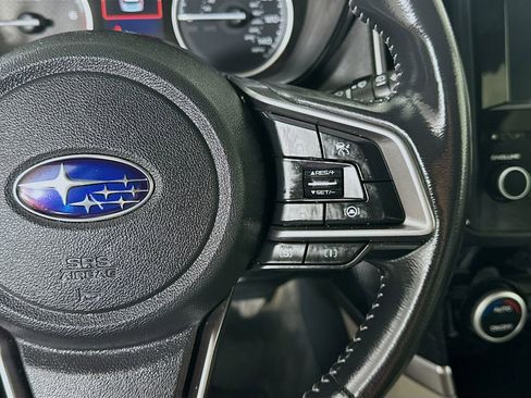 Used 2023 Subaru Forester Premium image 27